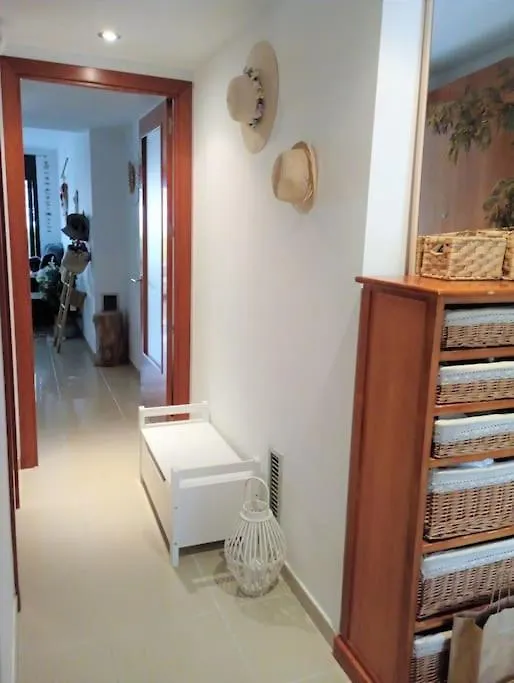 Apartamento En Primera Linea De Mar Roses Espanha
