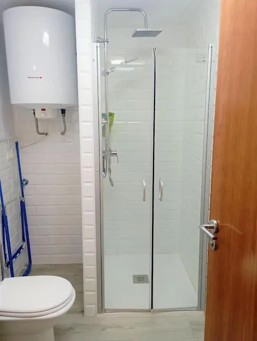 Apartamento En Primera Linea De Mar Roses 0*,